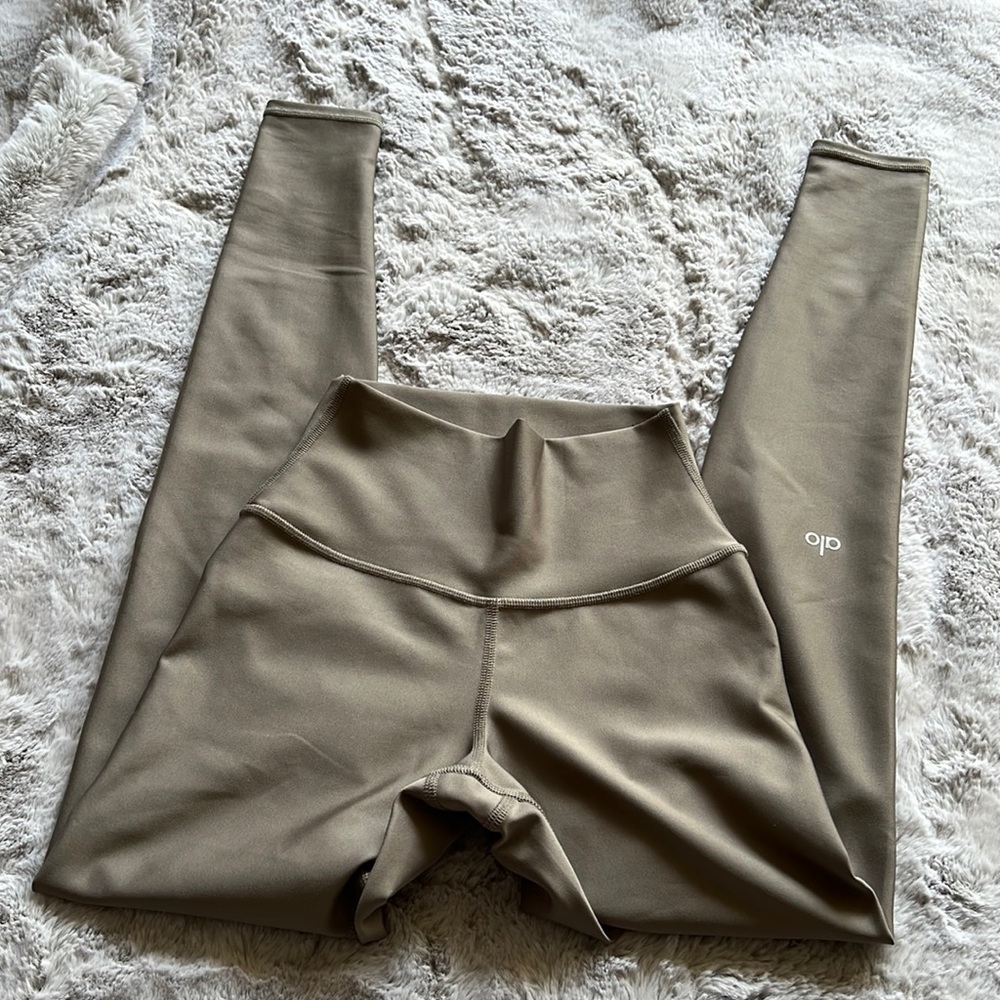Alo leggings